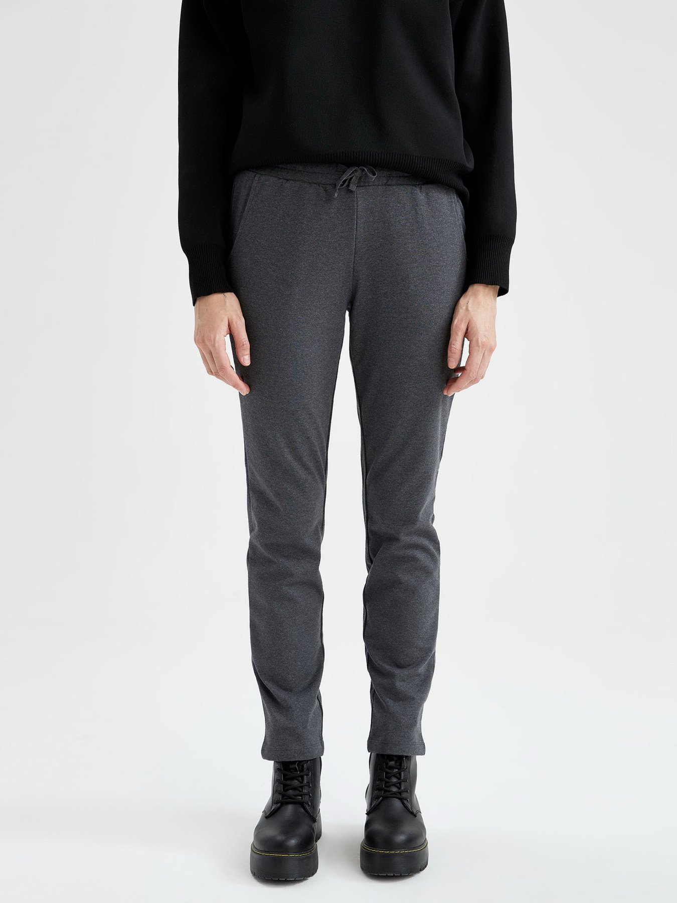 Штани спортивні DeFacto модель L5488AZ-AR69 Фото