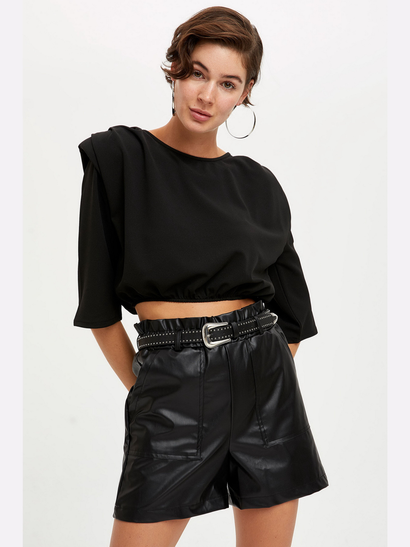 Шорты DeFacto модель R8661AZ-BK27 Фото