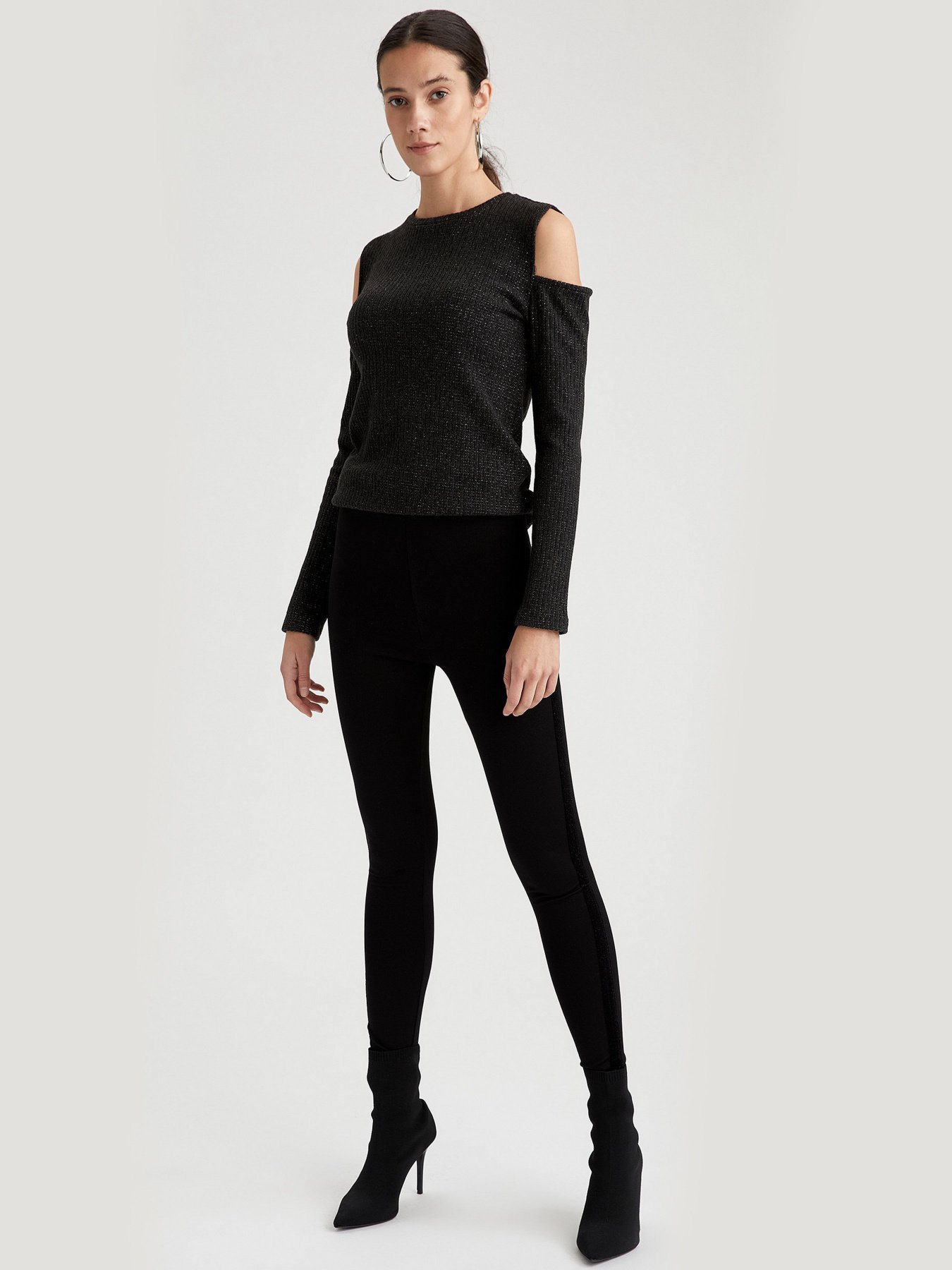 Леггинсы DeFacto модель T4375AZ-BK27 Фото