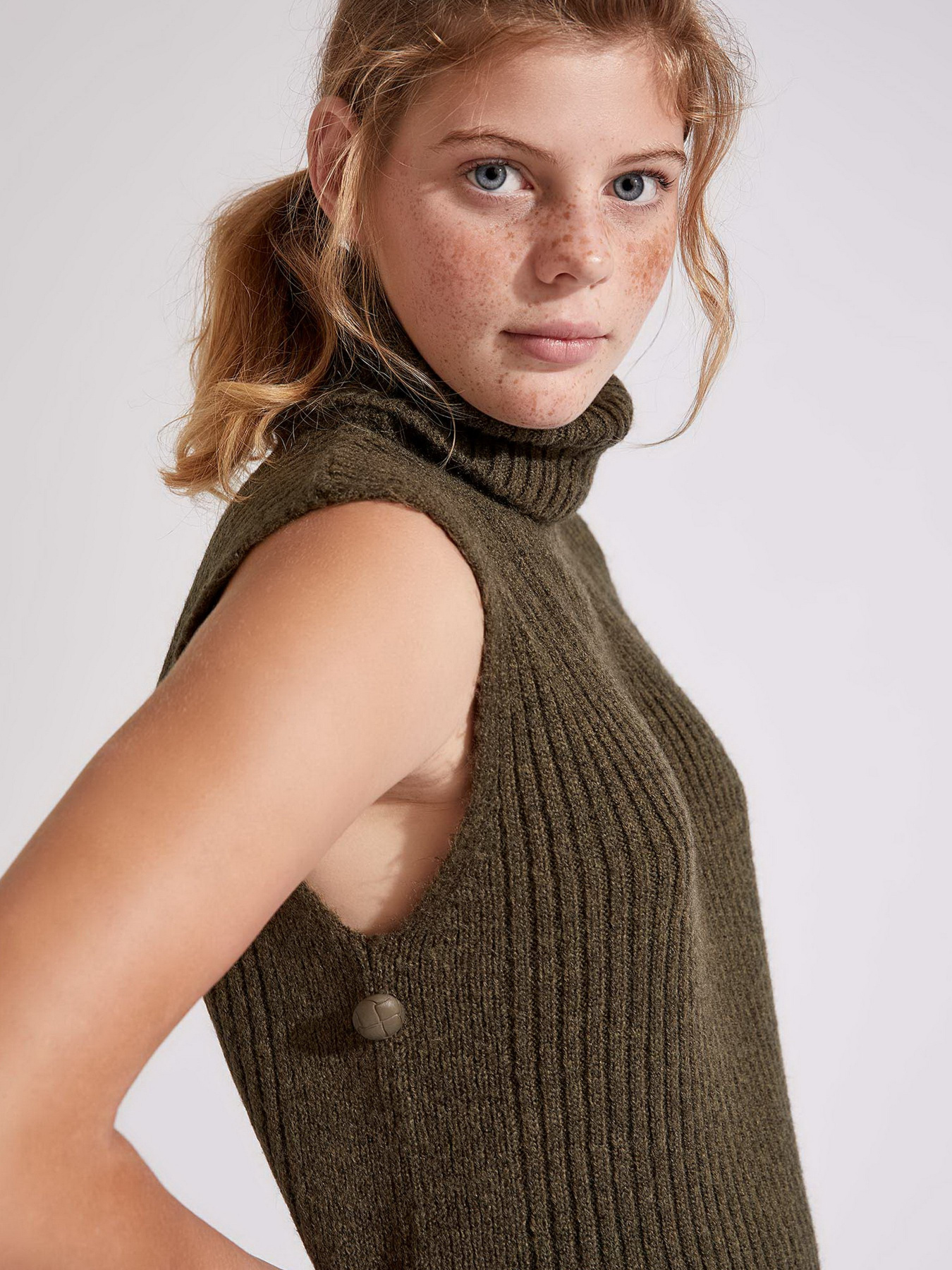 Жилет DeFacto модель S8322AZ-KH215 Фото