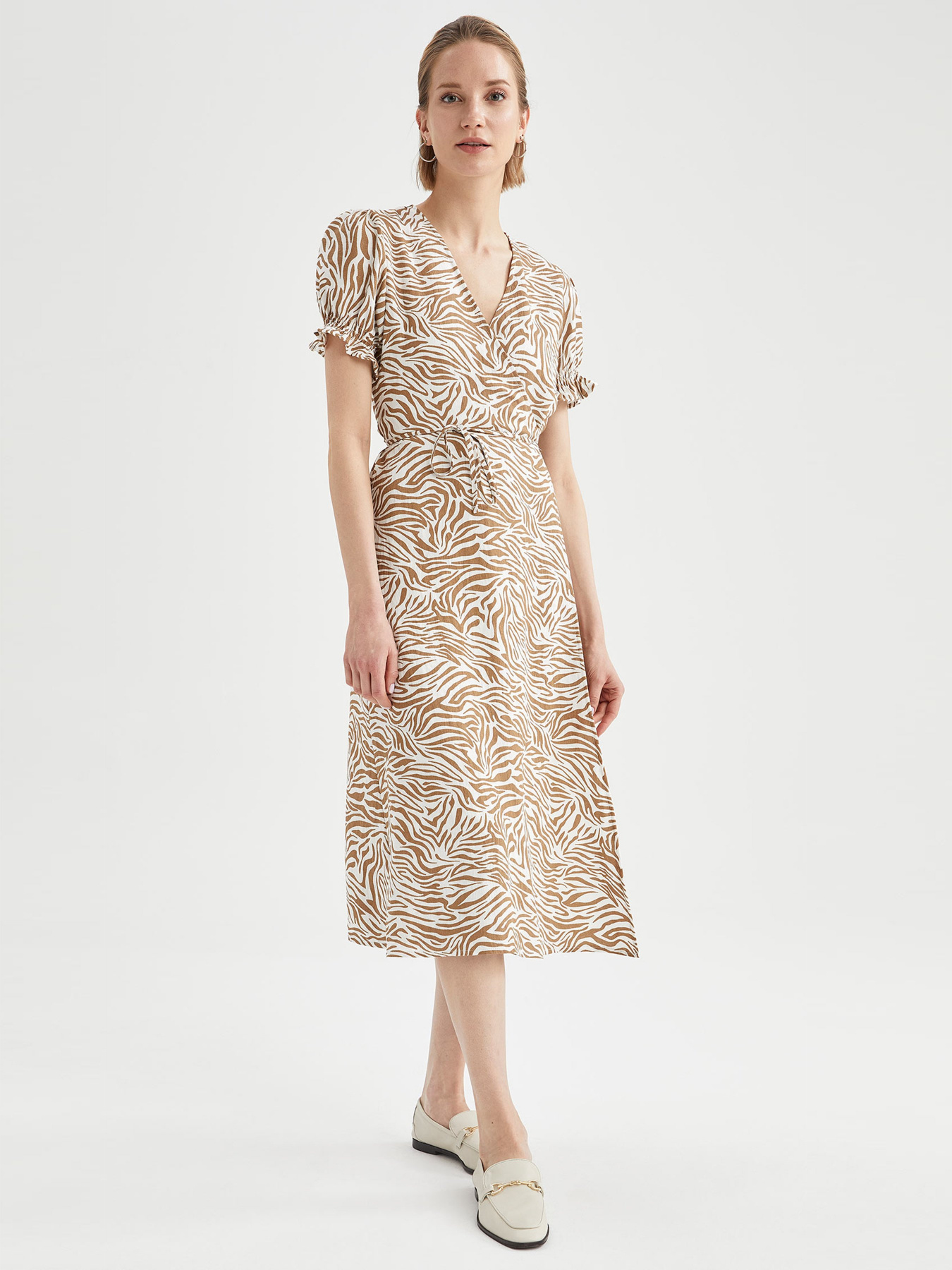 Платье миди DeFacto модель T8198AZ-BG407 Фото