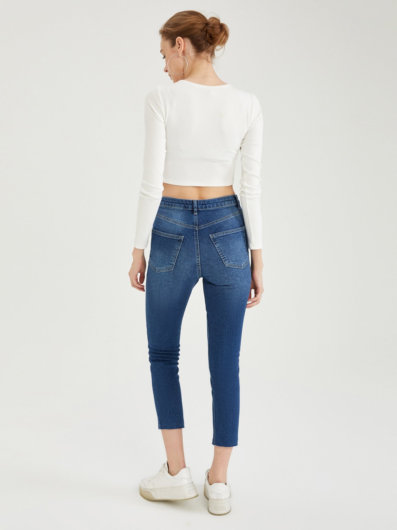 Зауженные джинсы DeFacto Slim модель T9722AZ-NM28 Фото