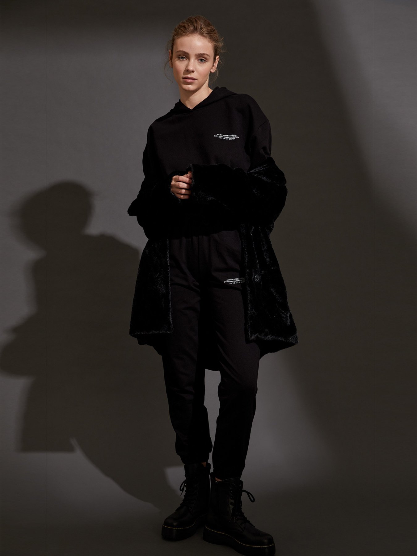 Худи DeFacto модель S1114AZ-BK27 Фото