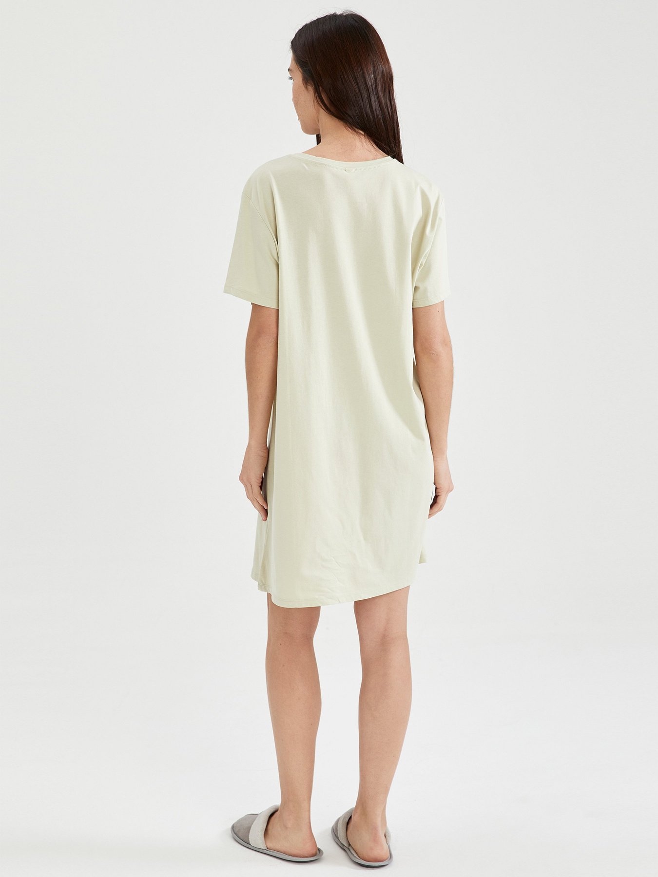 Нічна сорочка DeFacto модель T8205AZ-GN764 Фото