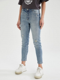 Джинсы DeFacto модель T9069AZ-NM39 Джинсы DeFacto модель T9069AZ-NM39 Фото