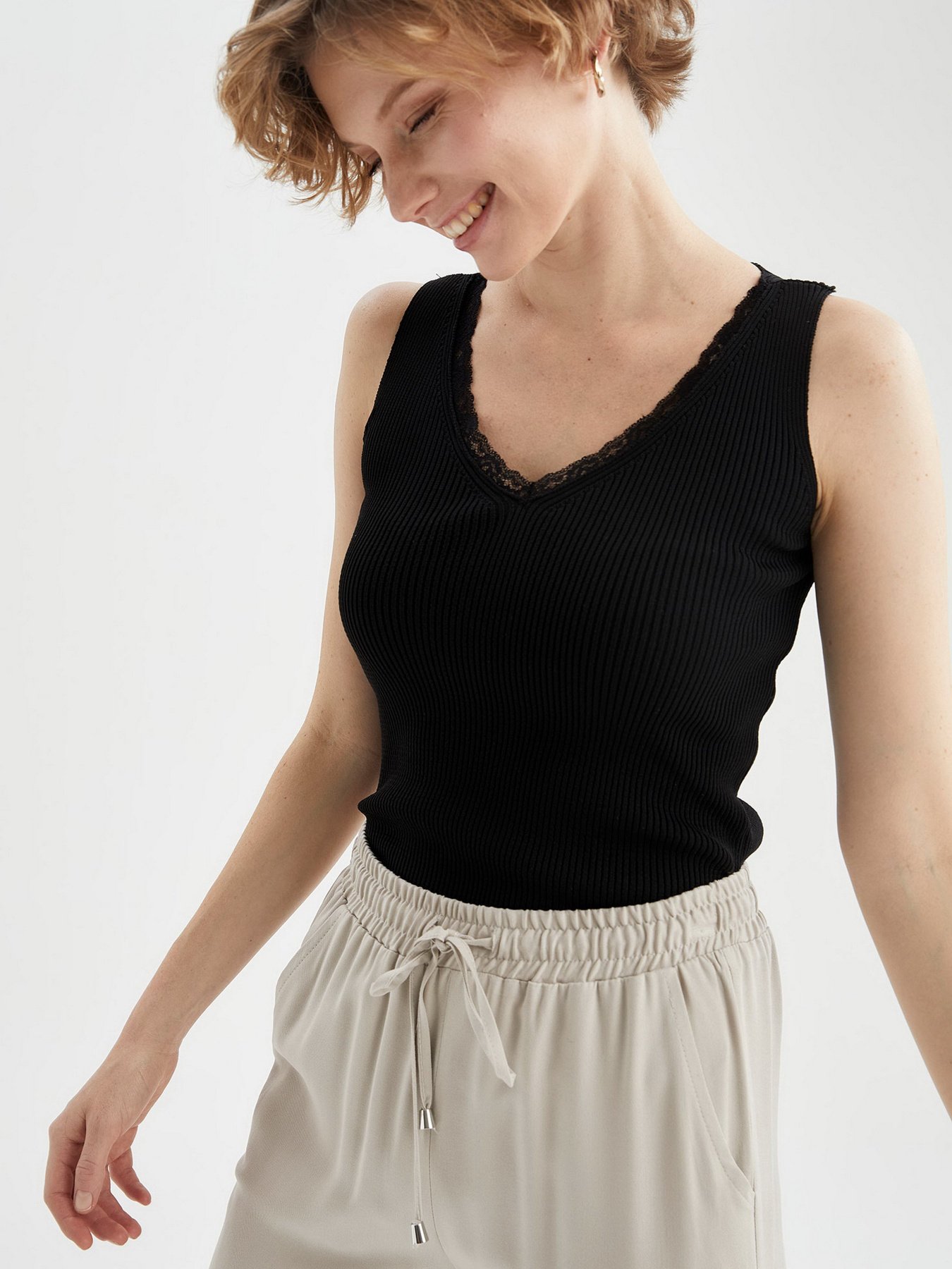 Майка для дома DeFacto модель U4424AZ-BK27 Фото