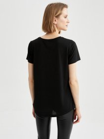 Футболки і поло DeFacto модель U5835AZ-BK27 Фото