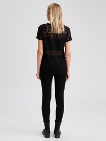 Джинсы DeFacto модель S7240AZ-NM40 Джинсы DeFacto модель S7240AZ-NM40 Фото