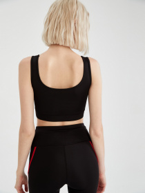 Топ спортивний DeFacto модель T7150AZ-BK27 Фото