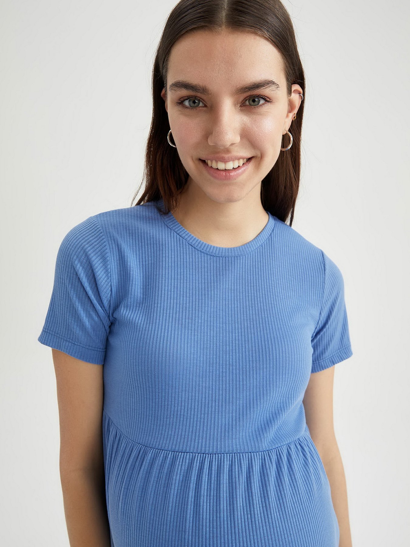 Платье миди DeFacto модель U6970AZ-BE18 Фото