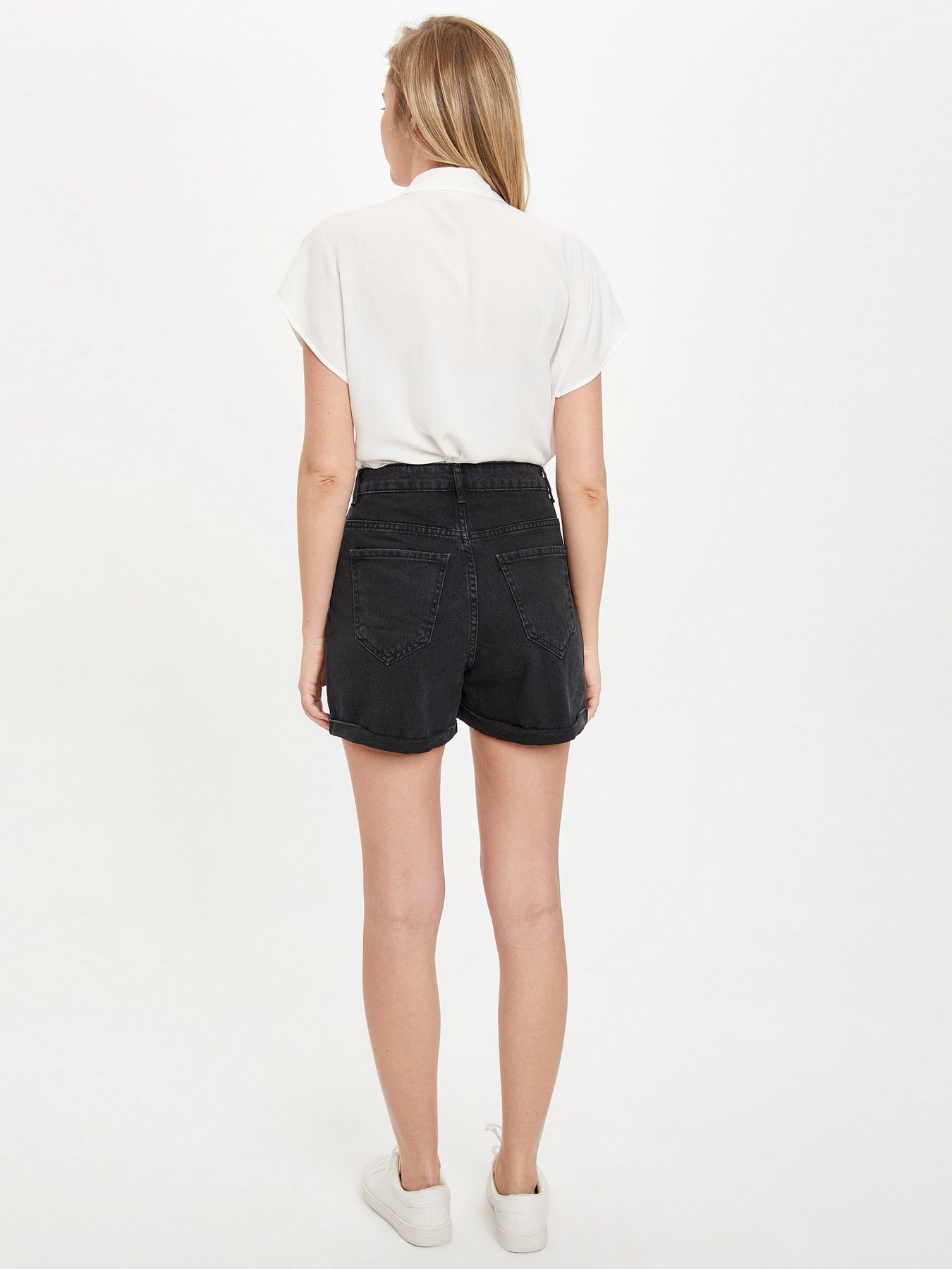 Шорти DeFacto модель R3373AZ-NM40 Шорти DeFacto модель R3373AZ-NM40 Фото