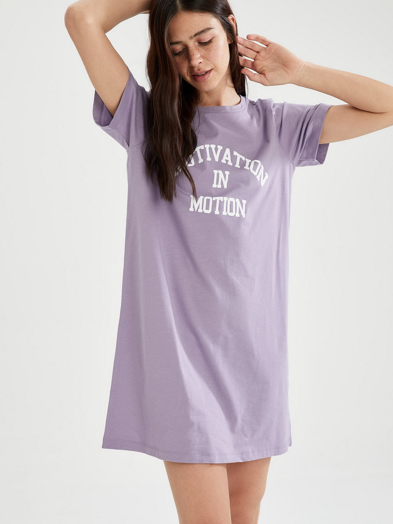 Ночная рубашка DeFacto модель R3592AZ-PR315 Фото