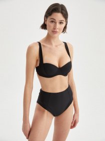 Низ купальника DeFacto модель T4307AZ-BK27 Низ купальника DeFacto модель T4307AZ-BK27 Фото