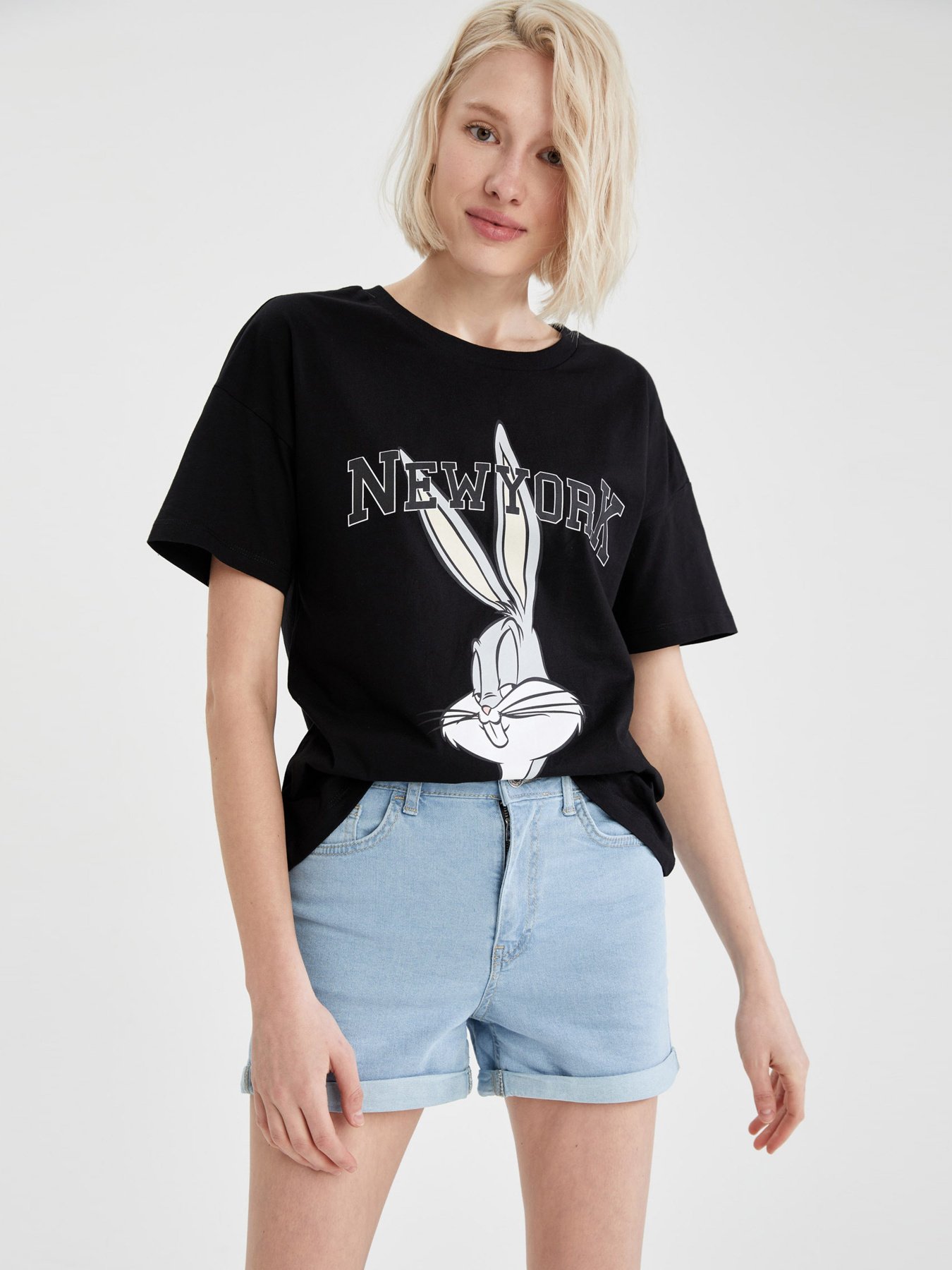 Джинсові шорти DeFacto модель U3045AZ-NM39 Джинсові шорти DeFacto модель U3045AZ-NM39 Фото