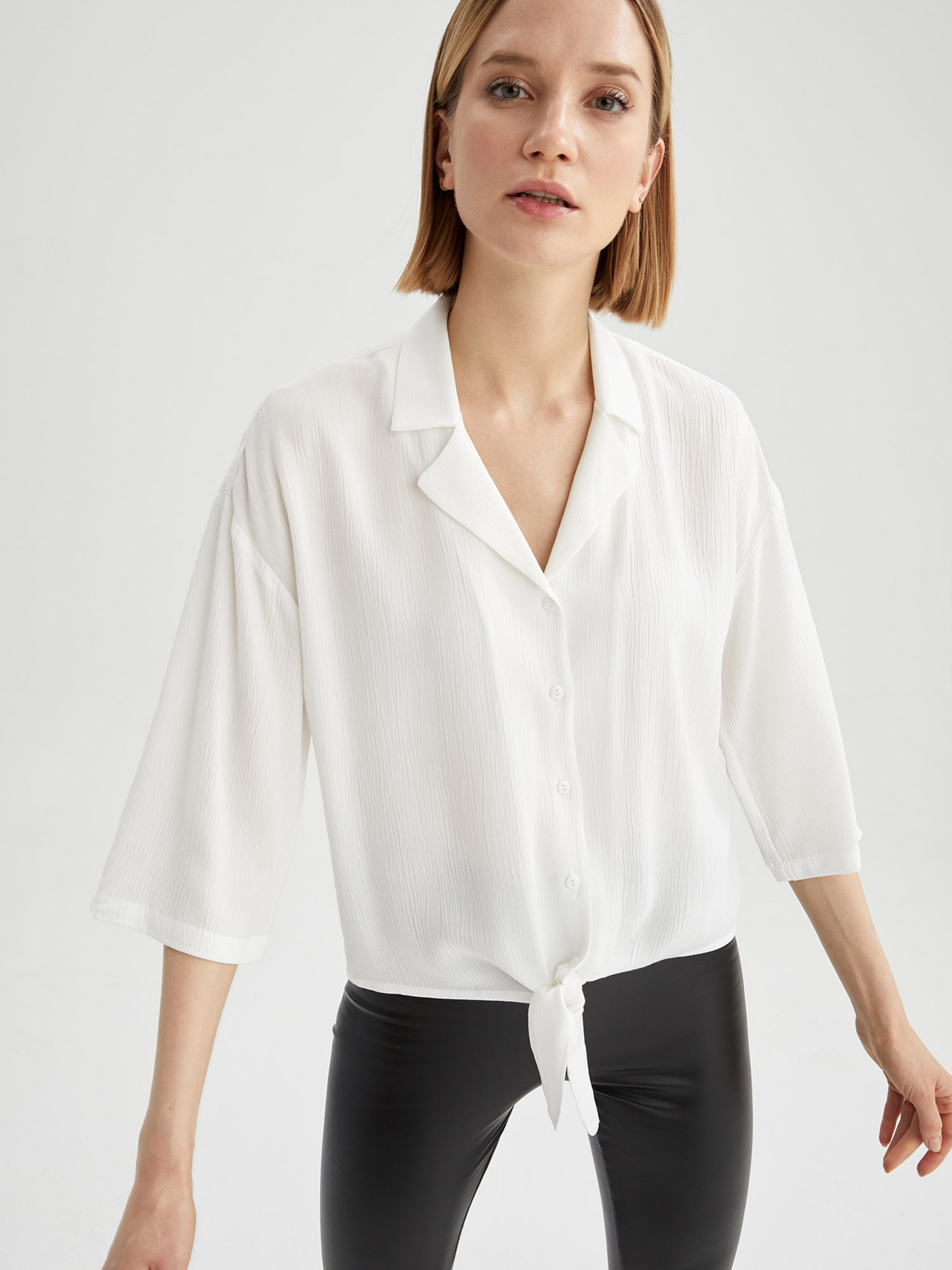 Сорочка повсякденна DeFacto модель U3702AZ-WT34 Фото