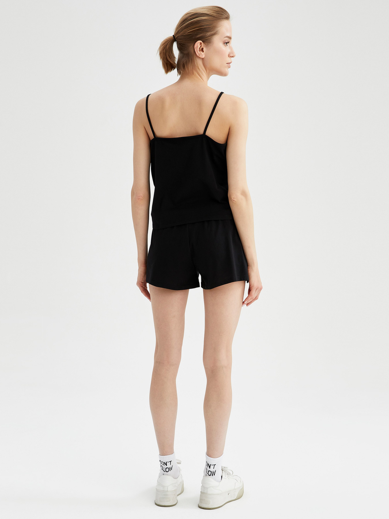 Шорты DeFacto модель U6484AZ-BK27 Фото