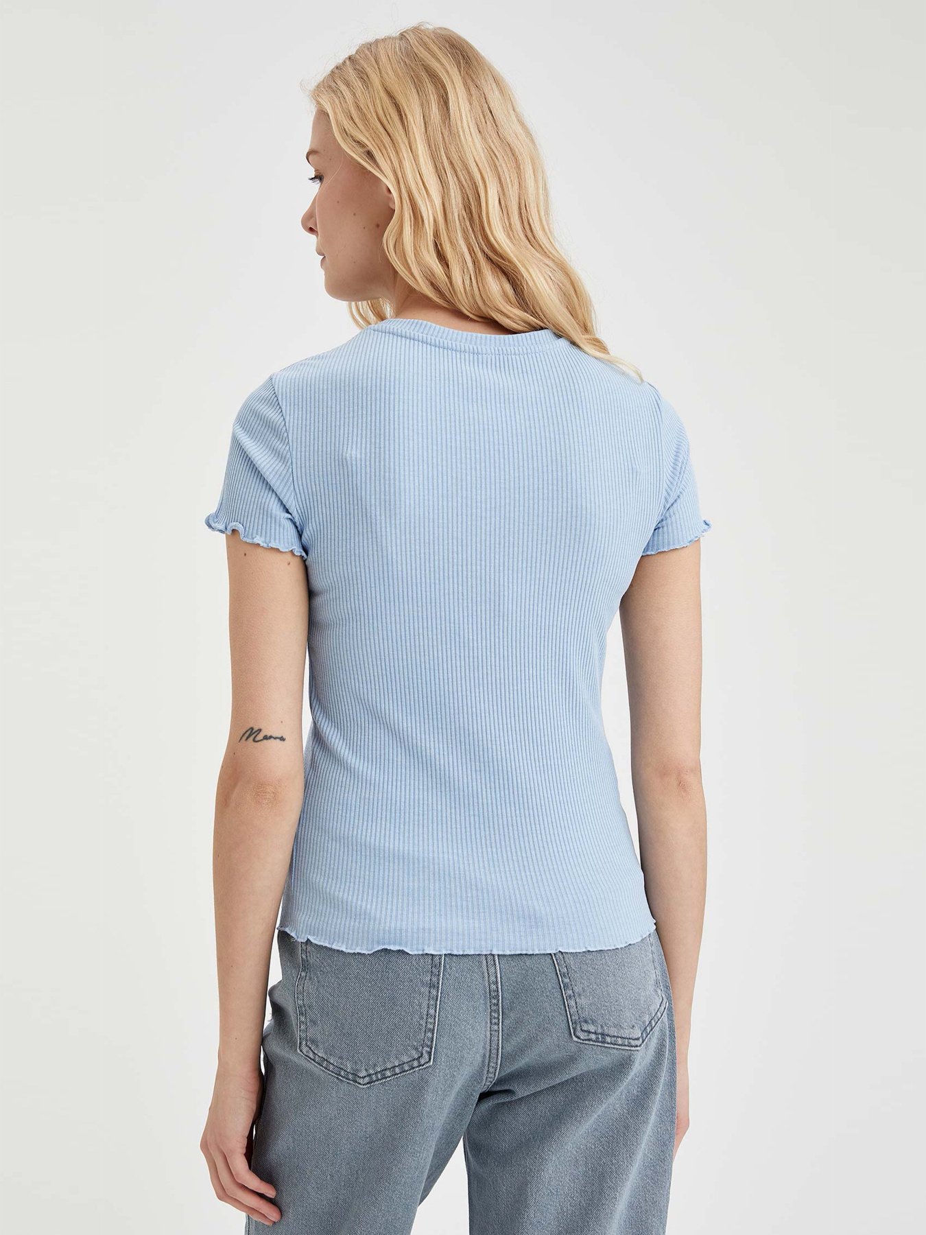 Футболки и поло DeFacto модель K7064AZ-BE316 Фото