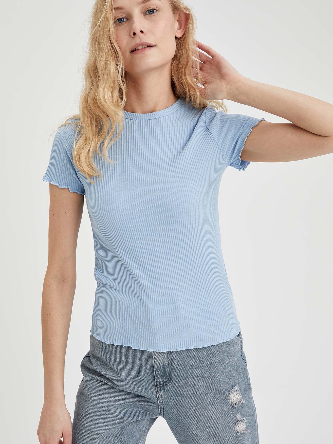 Футболки и поло DeFacto модель K7064AZ-BE316 Фото