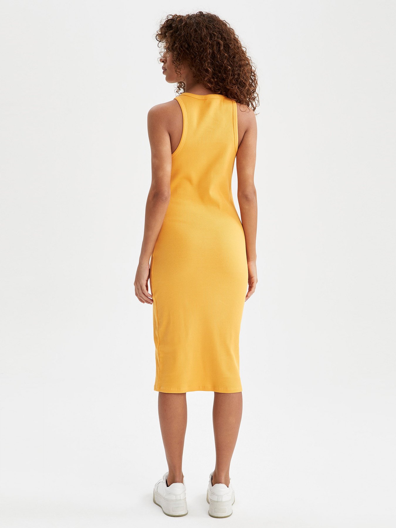 Сукні DeFacto модель U8106AZ-YL301 Фото