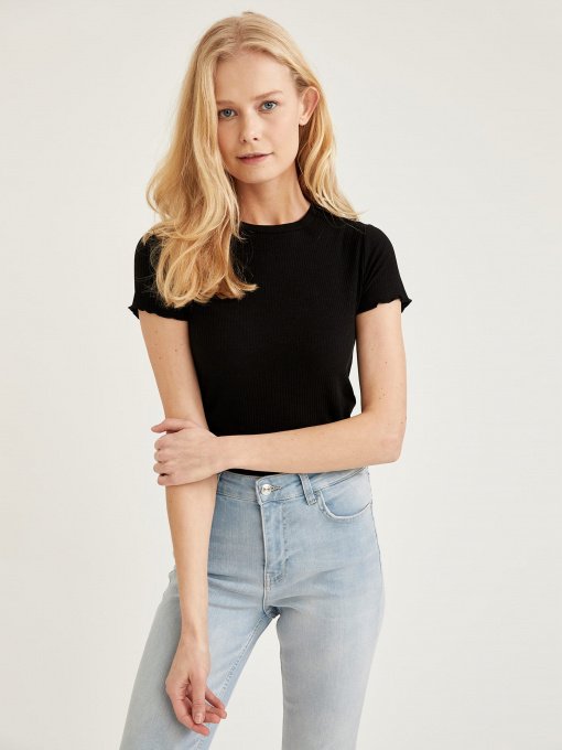 Футболки и поло DeFacto модель K7064AZ-BK27 Фото