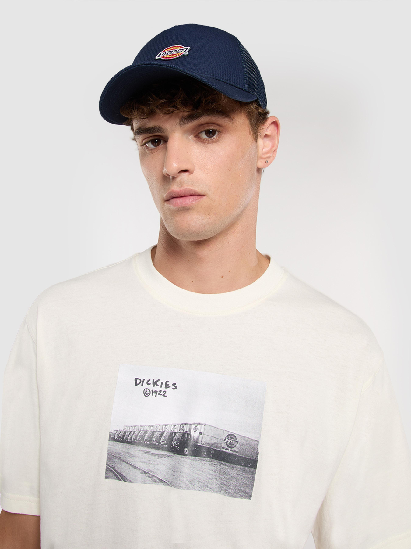 Кепка Dickies Hanston Trucker модель DK0A4YV3L181 Кепка Dickies Hanston Trucker модель DK0A4YV3L181 Фото