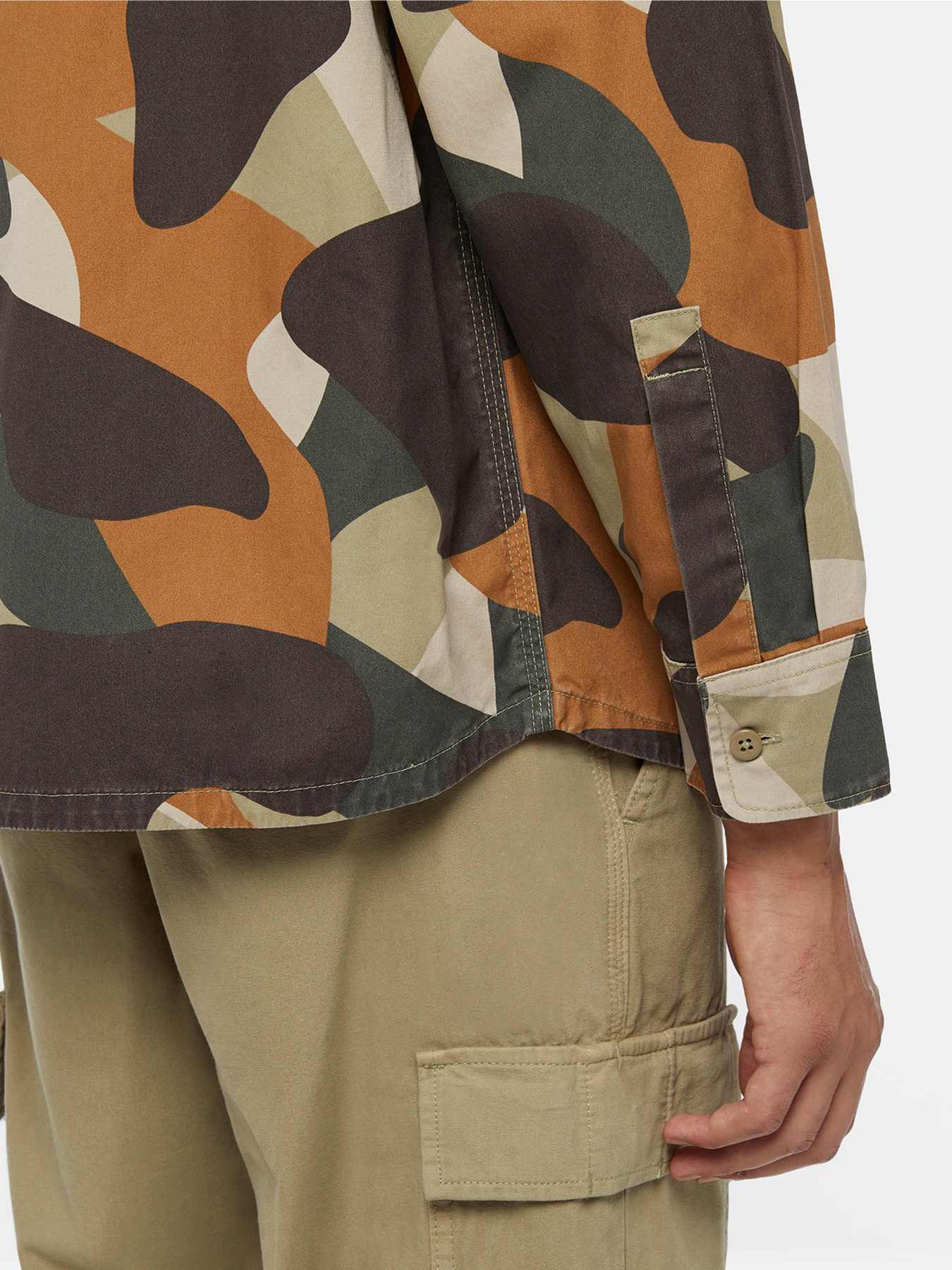 Рубашка повседневная Dickies Camo Canvas Work модель DK0A864U0IP1 Рубашка повседневная Dickies Camo Canvas Work модель DK0A864U0IP1 Фото