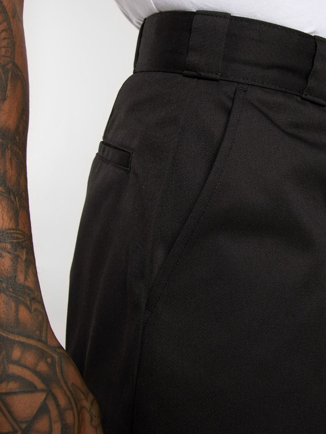 Шорты Dickies 15 Inch Multi Pocket модель DK0A4Z7YBLK1 Фото