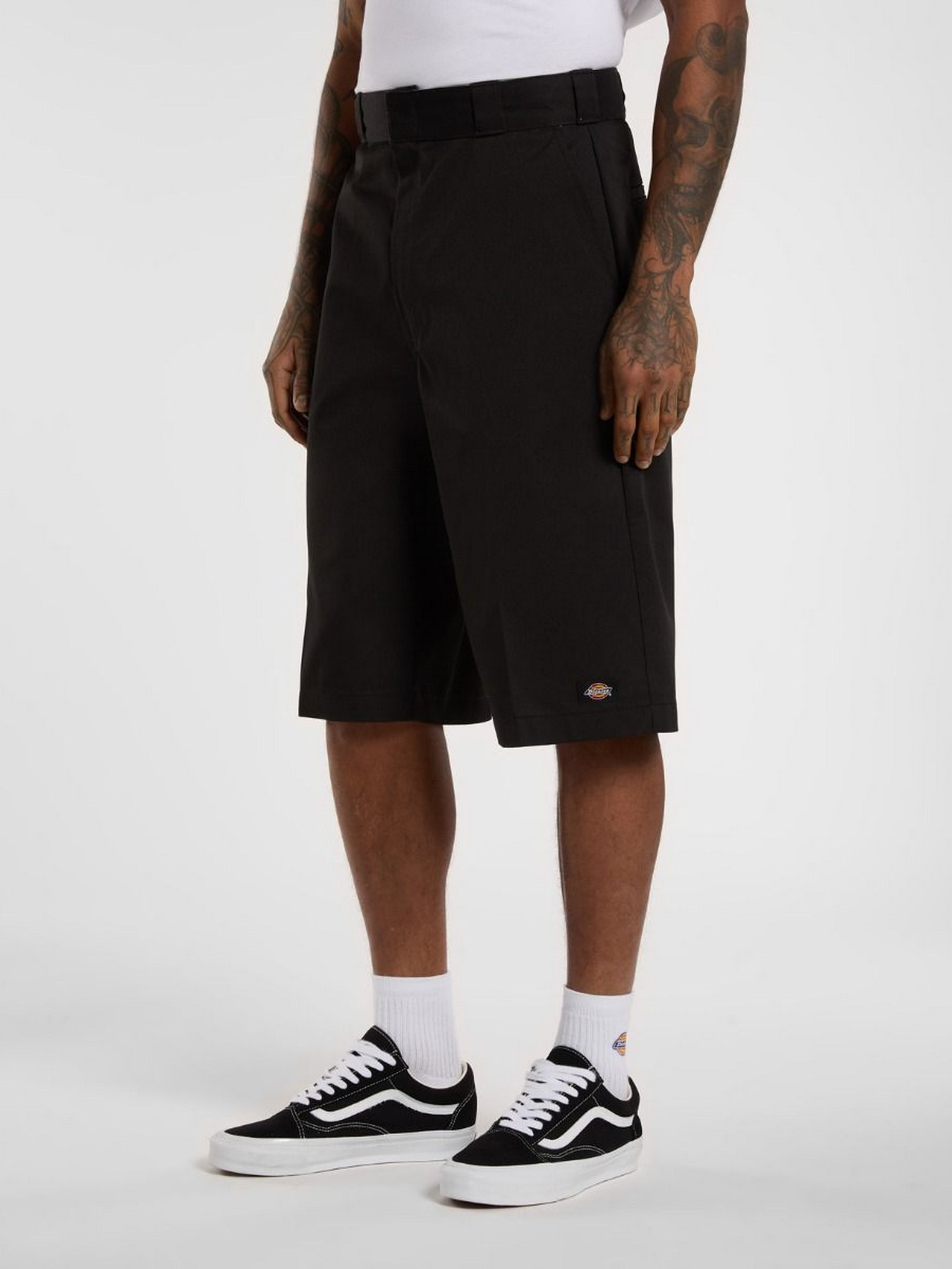 Повсякденні шорти Dickies 15 Inch Multi Pocket модель DK0A4Z7YBLK1 Фото