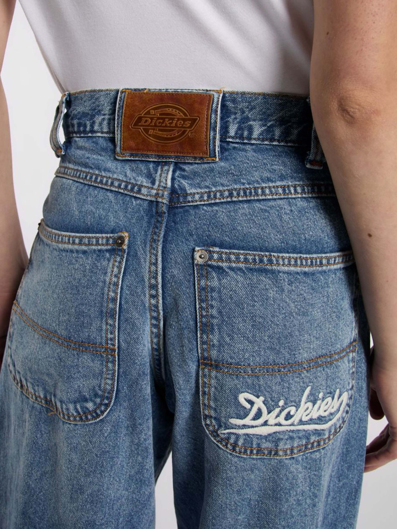 Широкие джинсы Dickies Loose Wave Denim модель DK0A4ZAQK211 Фото