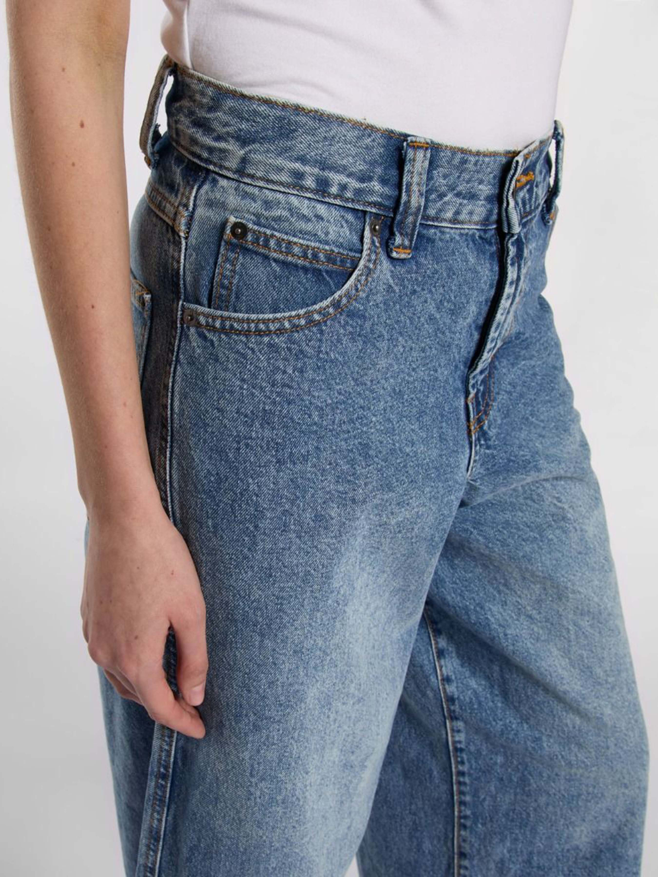 Широкі джинси Dickies Loose Wave Denim модель DK0A4ZAQK211 Широкі джинси Dickies Loose Wave Denim модель DK0A4ZAQK211 Фото