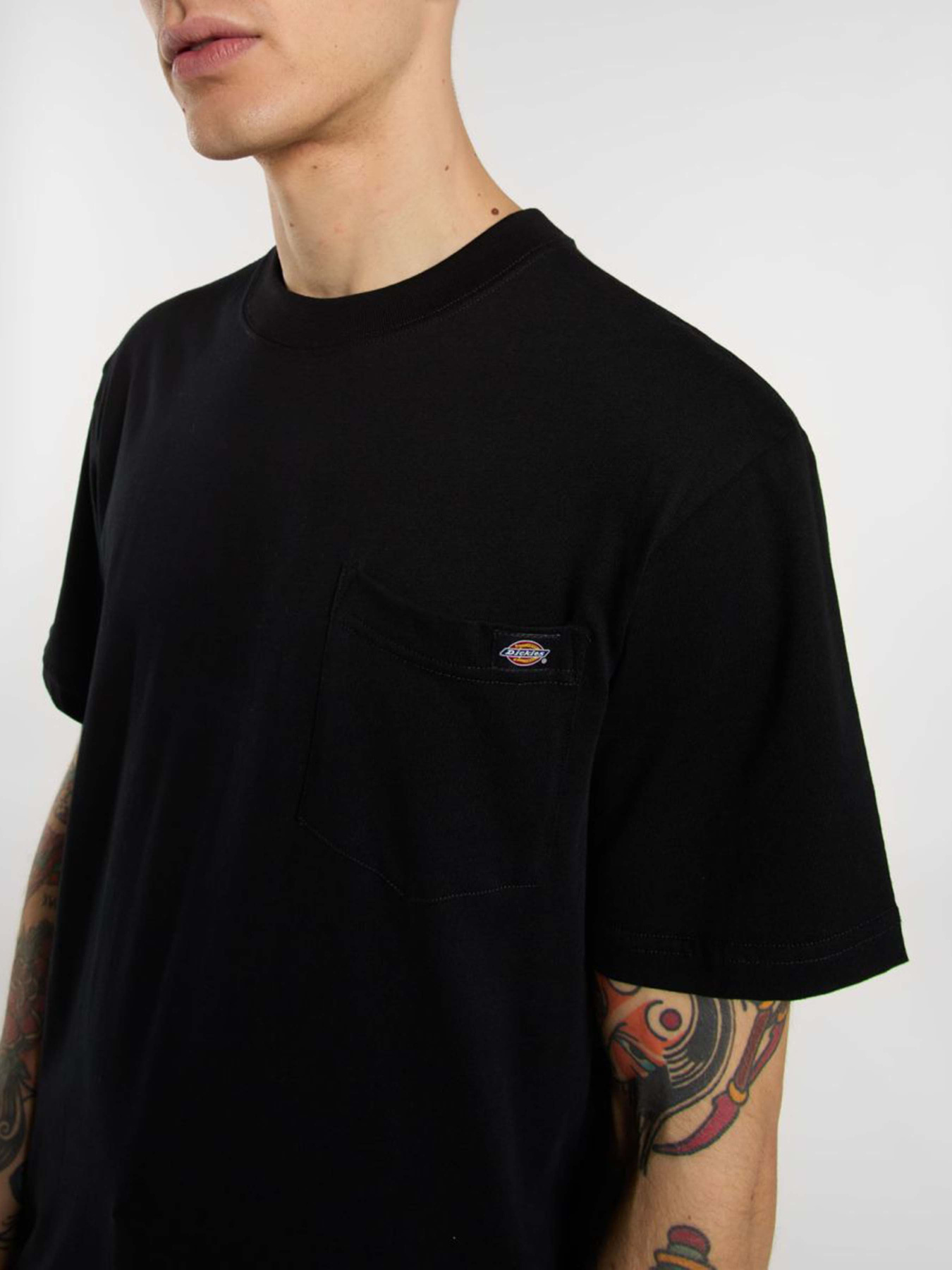 Футболка Dickies Heavyweight Pocket  Relaxed модель DK0WS450BLK1 Фото