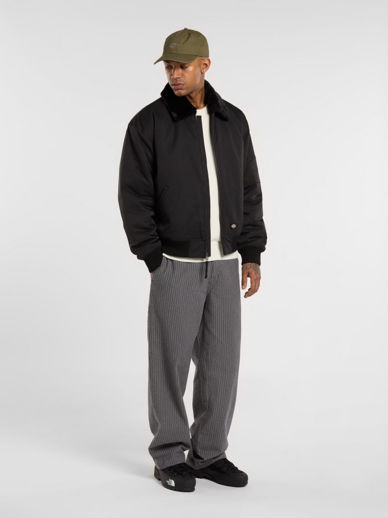 Демисезонная куртка Dickies модель DK0A88BMBLK1 Фото