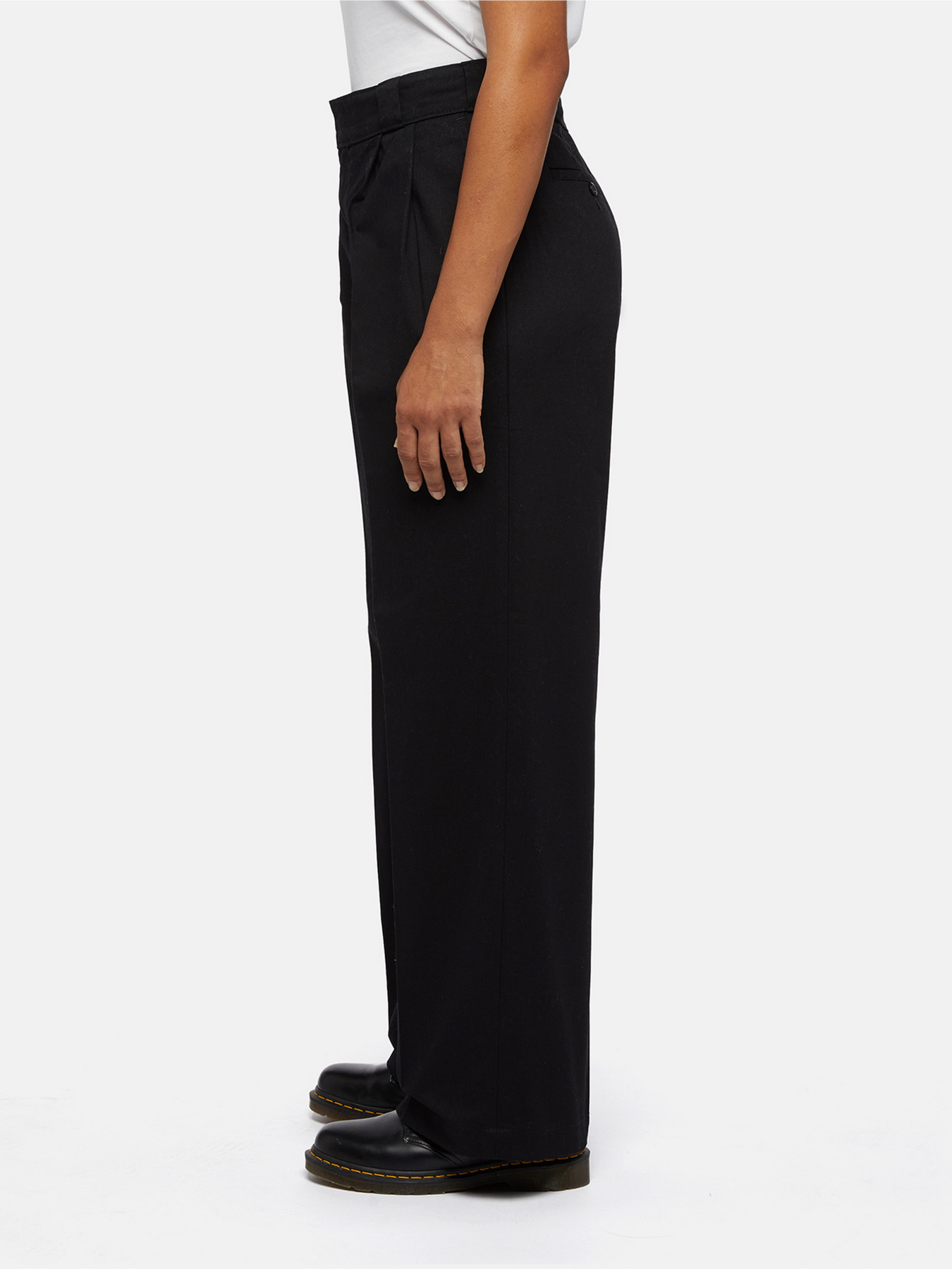 Штани палаццо Dickies Pleated Multi Pocket Workpant модель DK0A863MBLK1 Фото