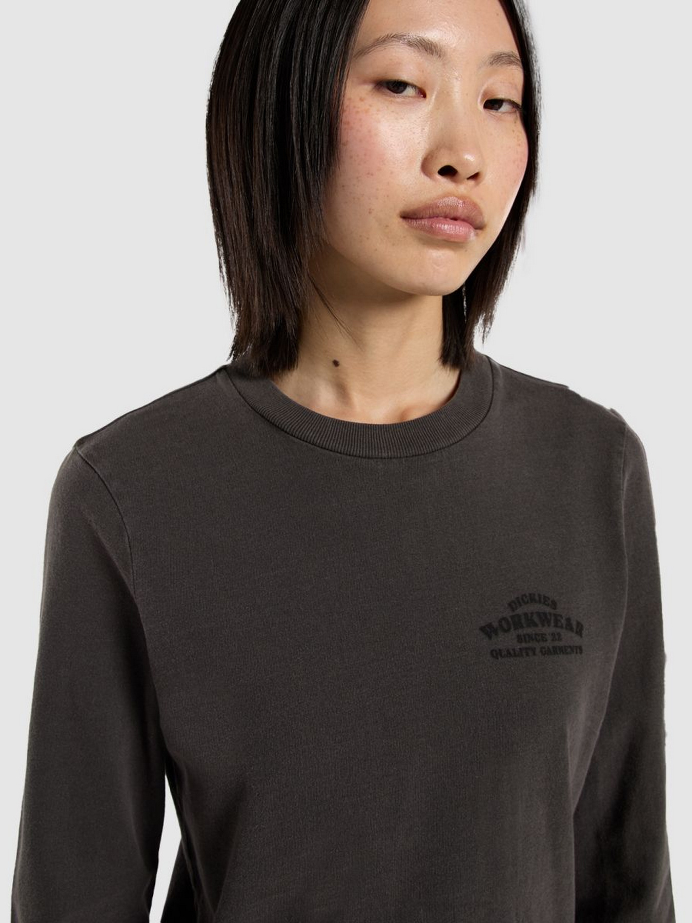 Лонгслів Dickies модель DK0A87Q6BLK1 Лонгслів Dickies модель DK0A87Q6BLK1 Фото