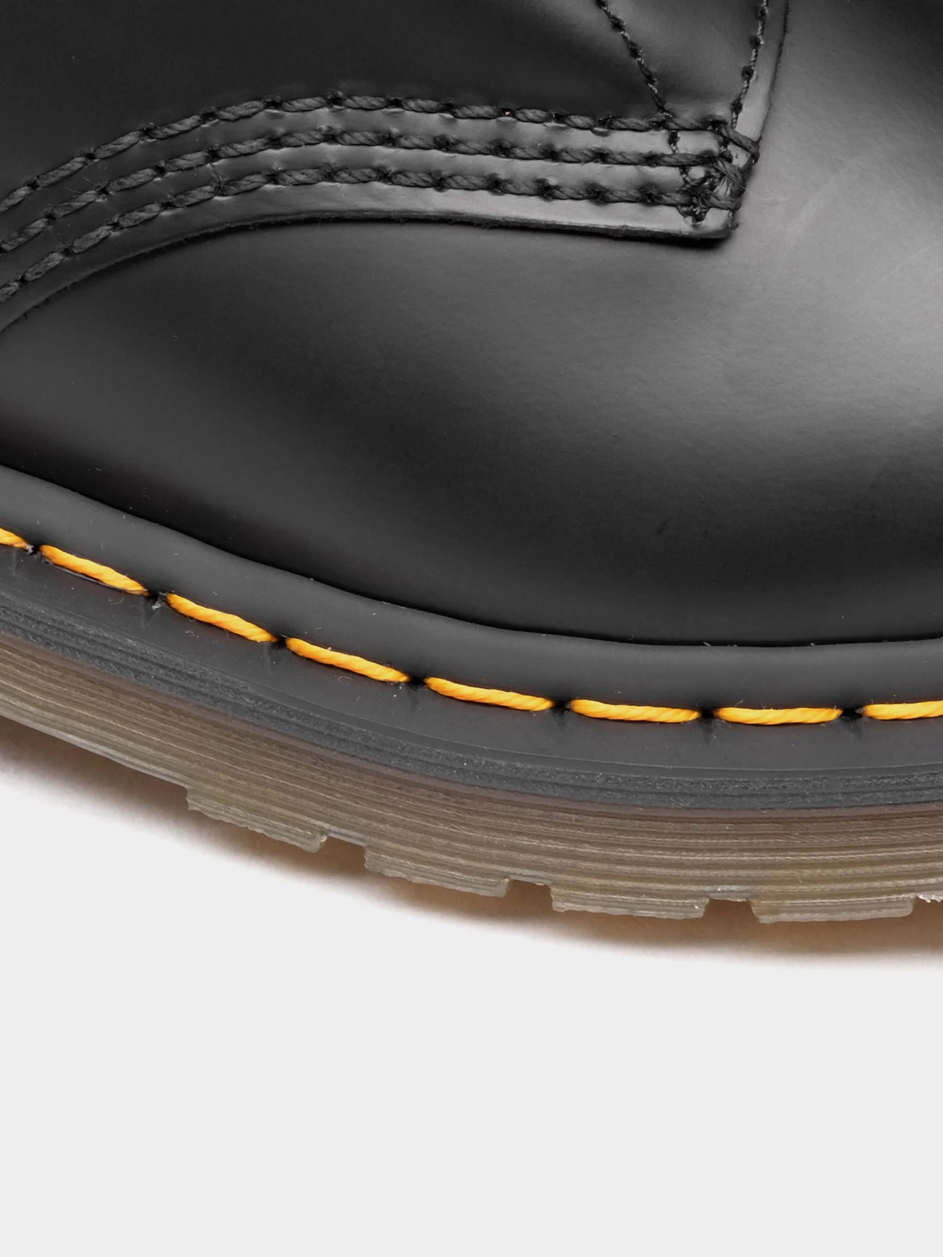 Ботинки DR. MARTENS модель 26230001 101 YS Black Smooth Фото