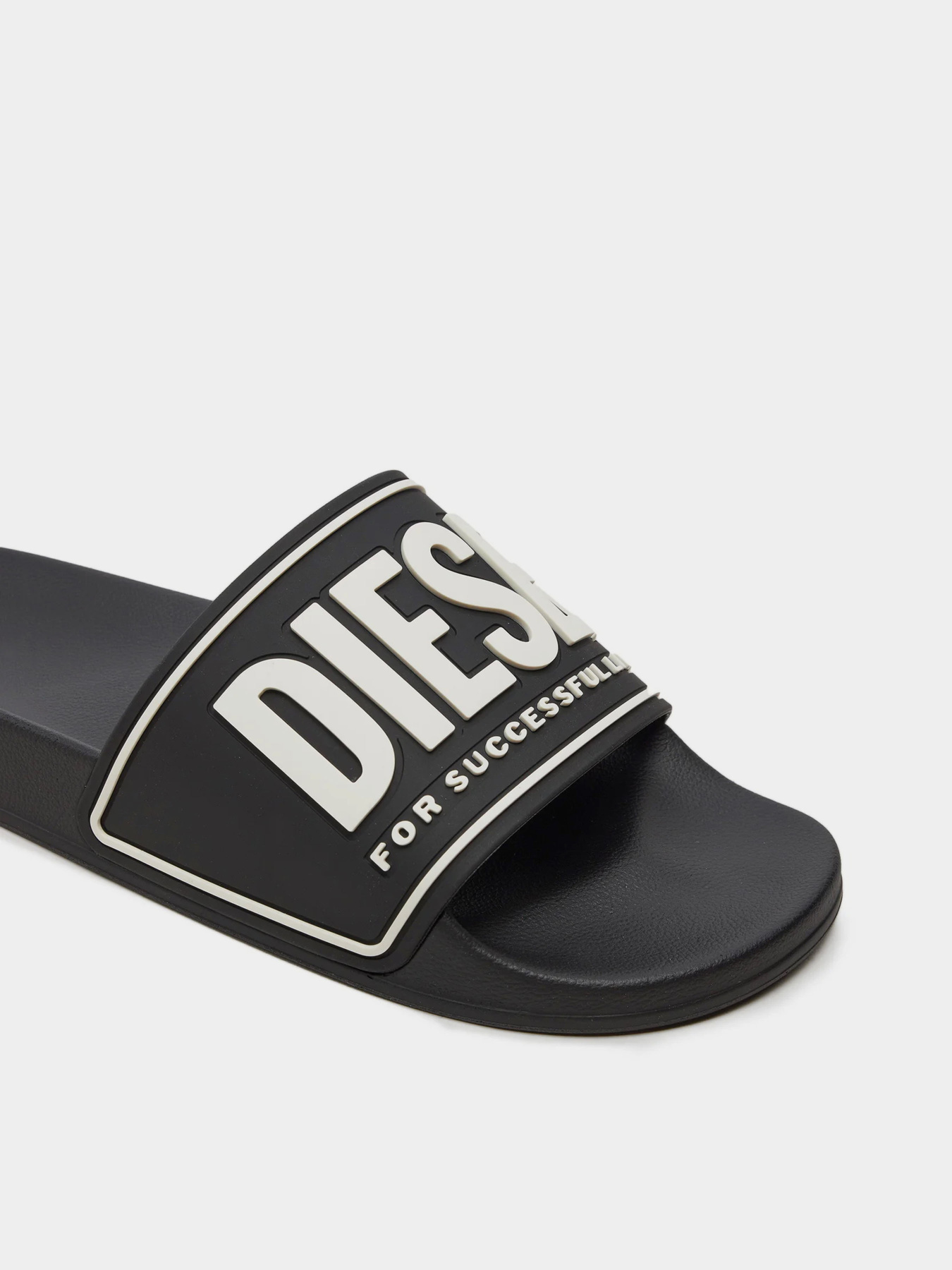 Шлепанцы Diesel модель Y02801-P4441-H0958 Фото