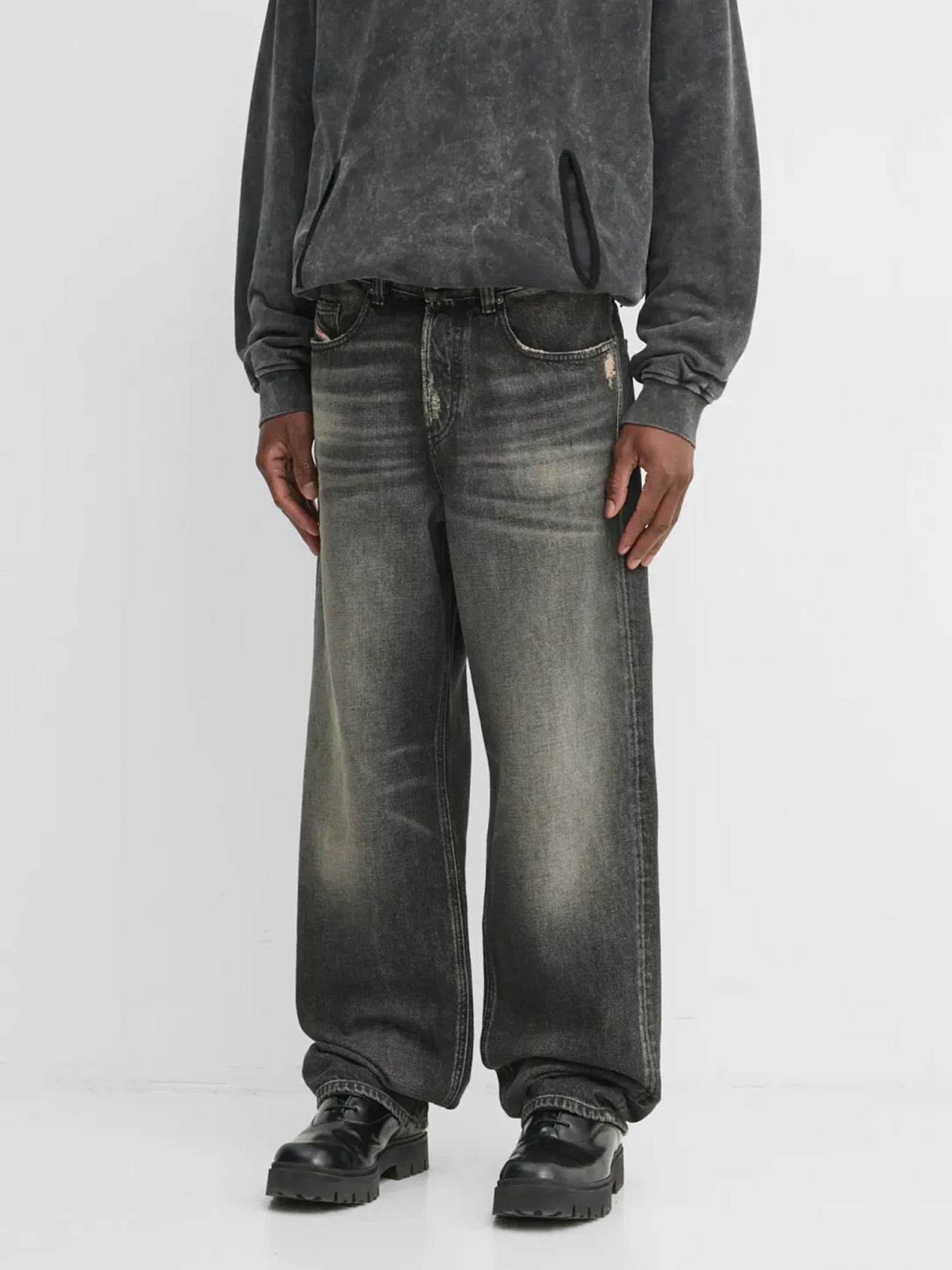 Широкие джинсы Diesel модель A11598-007Z1-02 Фото