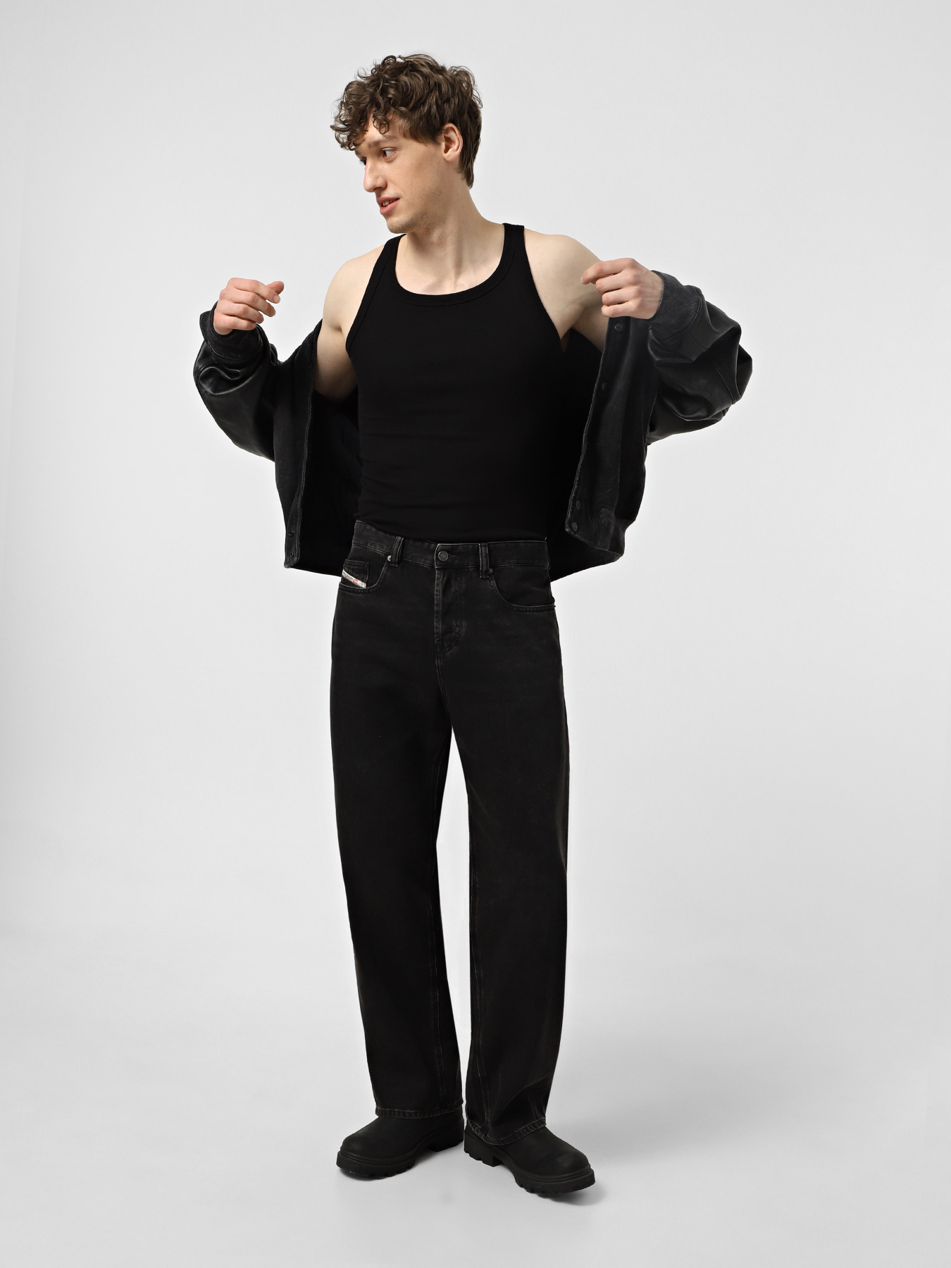 Широкі джинси Diesel модель A11598-09I35-02 Фото