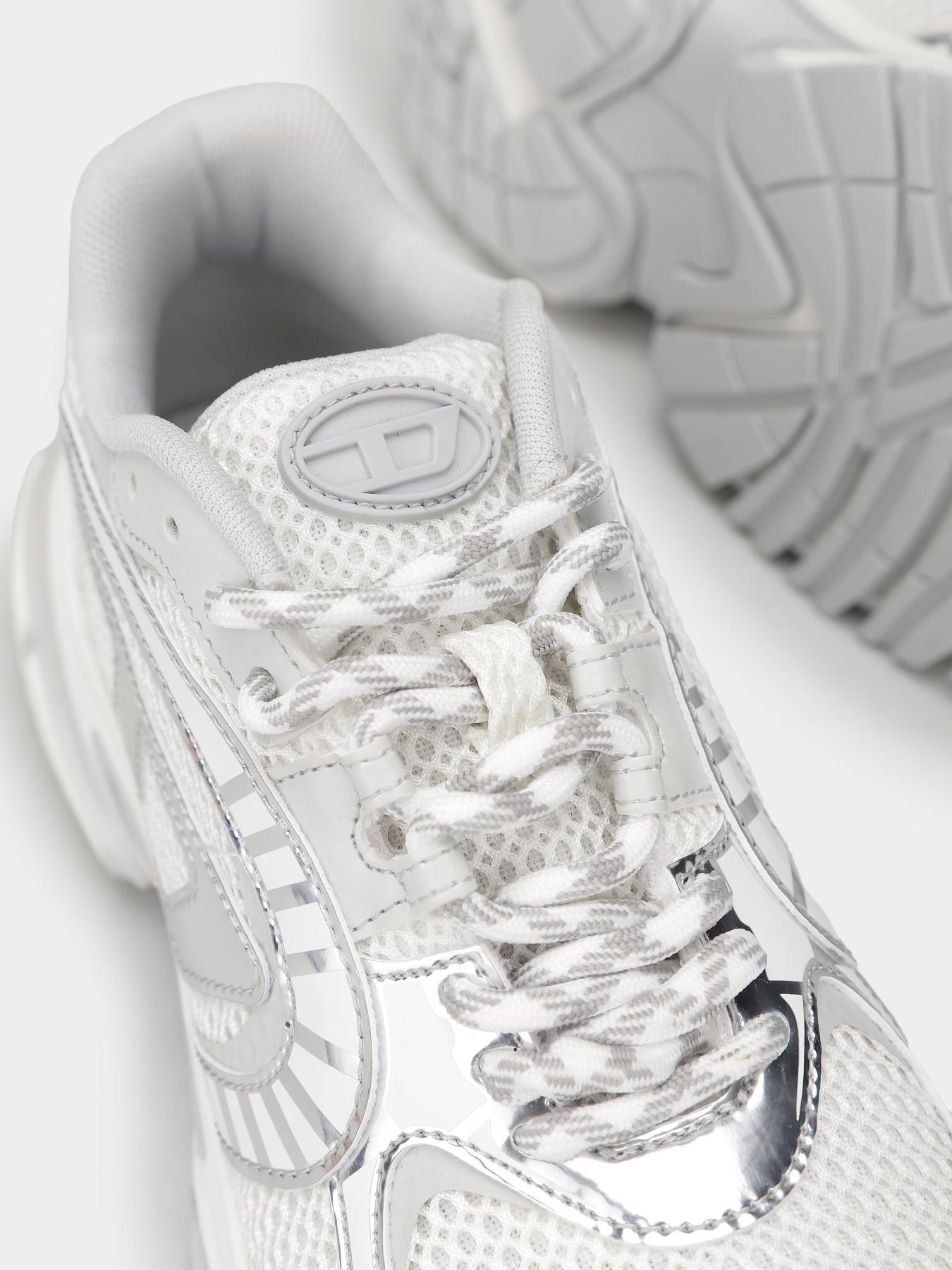 Кросівки Diesel модель Y03594-P8135-HA654 Фото