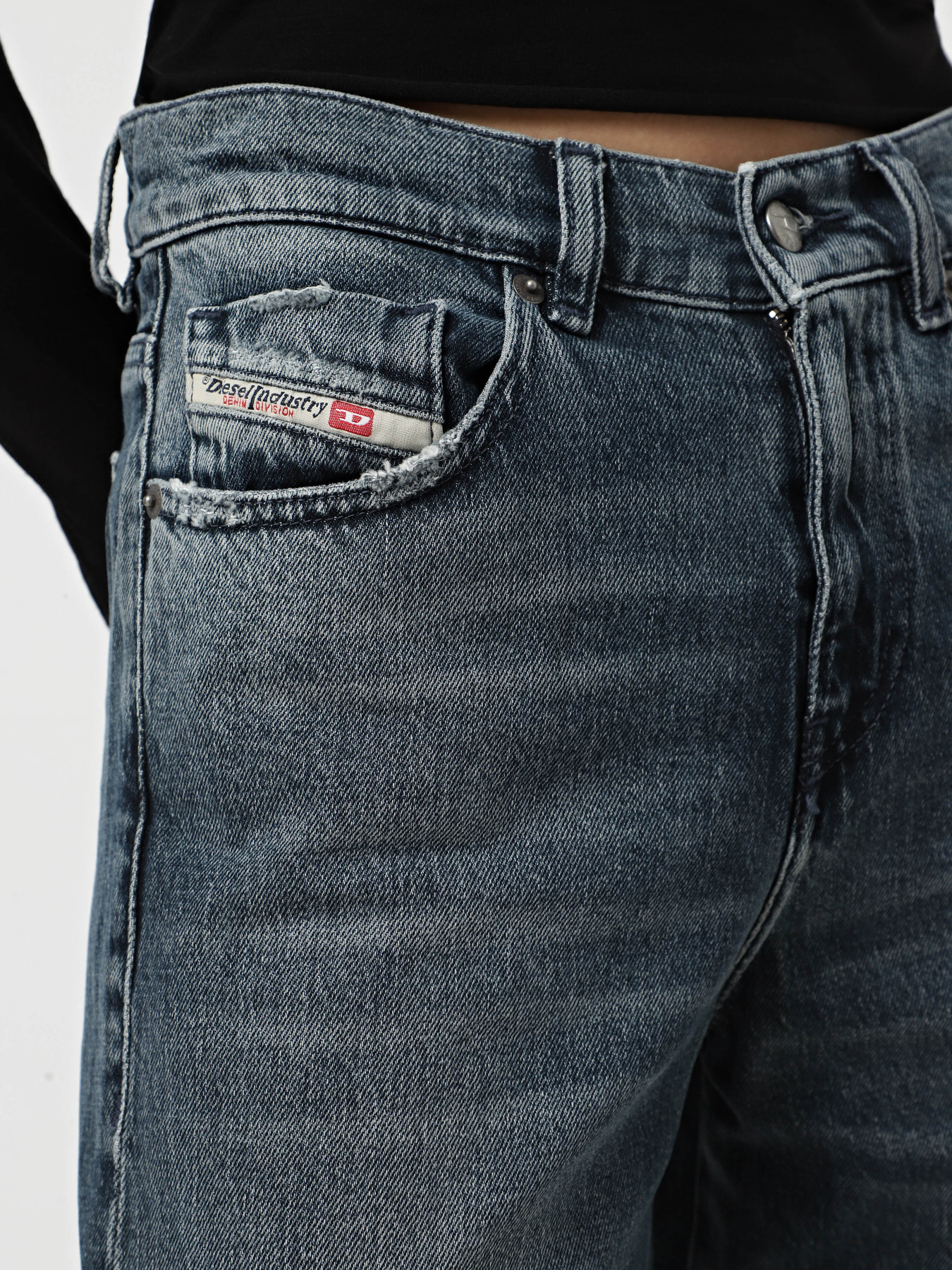 Широкі джинси Diesel модель A03624-007Y7-01 Фото