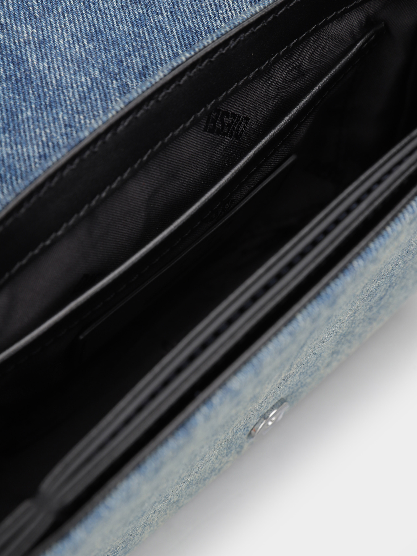 Сумка Diesel модель X08396-P1730-H8457 Фото