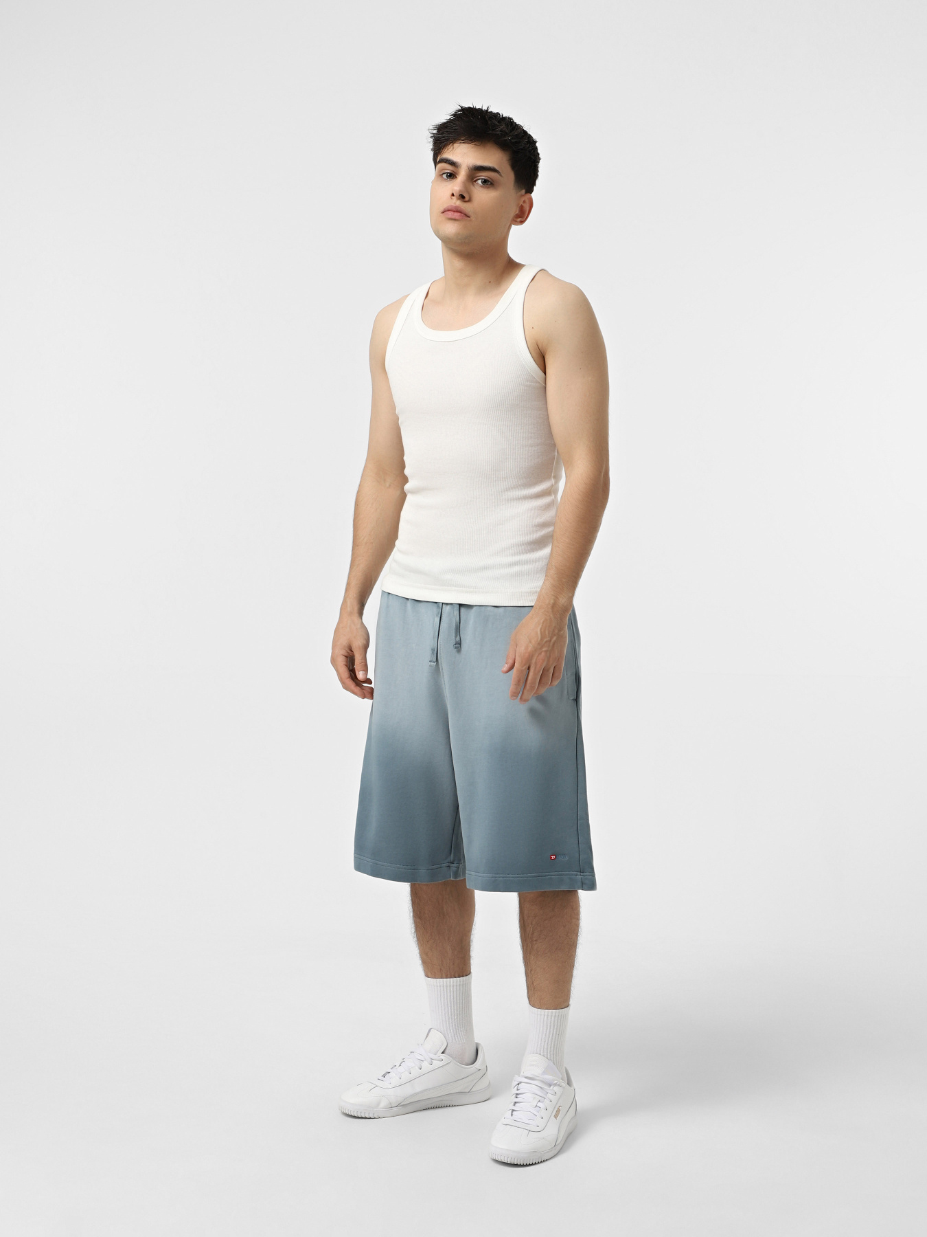 Шорты Diesel модель A16516-0PKAM-89M Фото