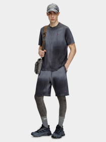 Повседневные шорты Diesel модель A16516-0PKAM-9XX Фото