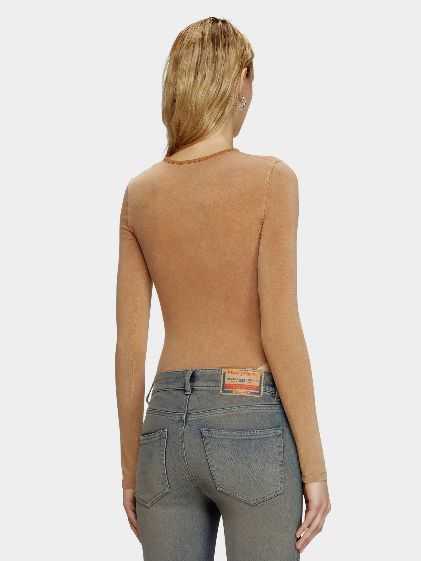 Боди Diesel модель A17608-0QMAT-7AZ Фото