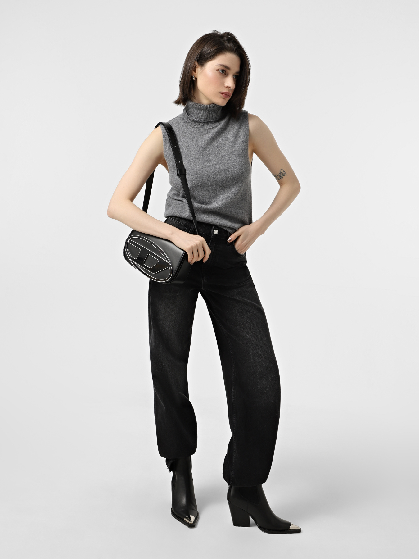 Кросс-боди Diesel модель X09568-PR818-T8013 Фото