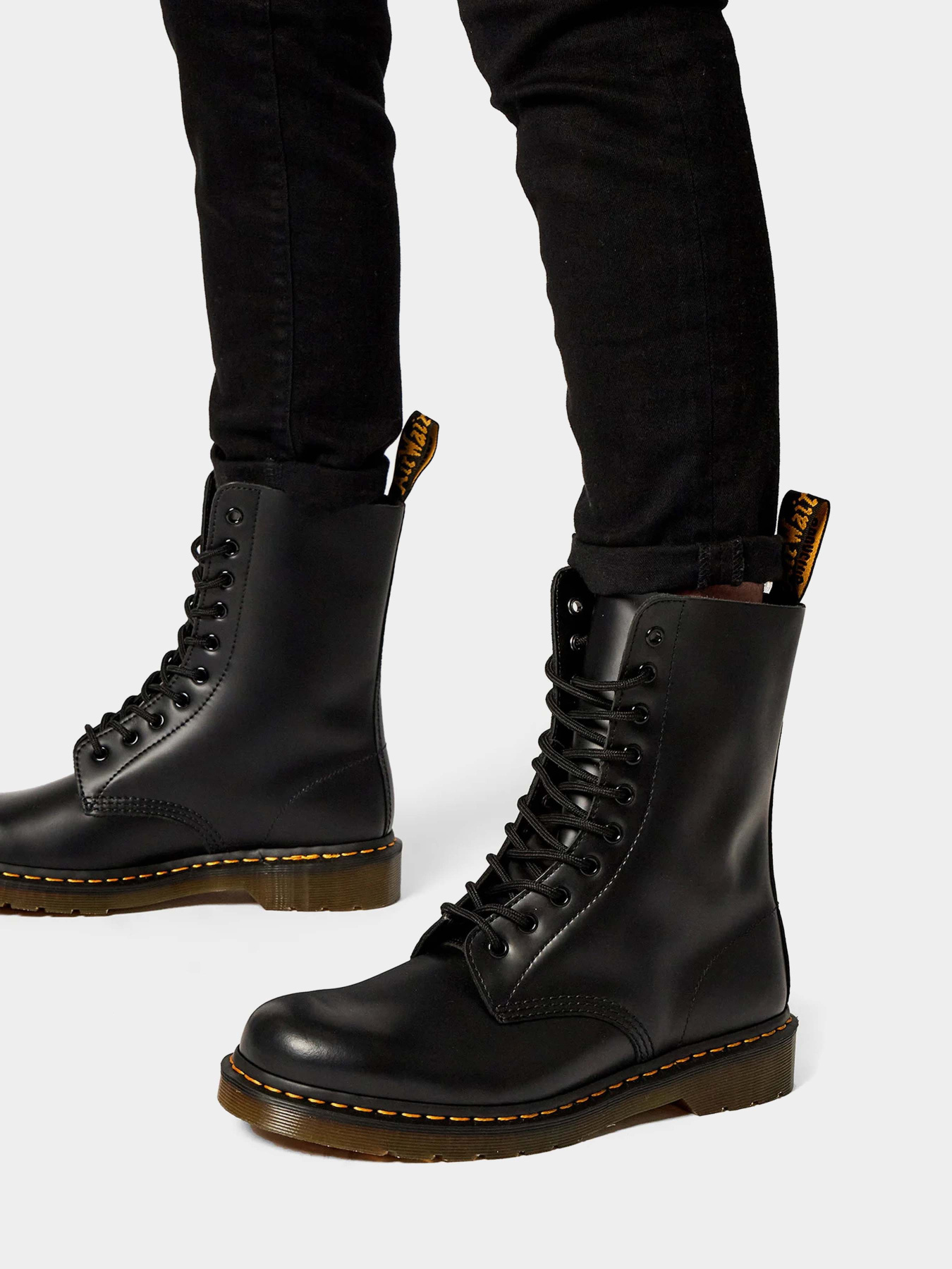 Черевики DR. MARTENS модель 11857001 1490 Black Smooth Фото