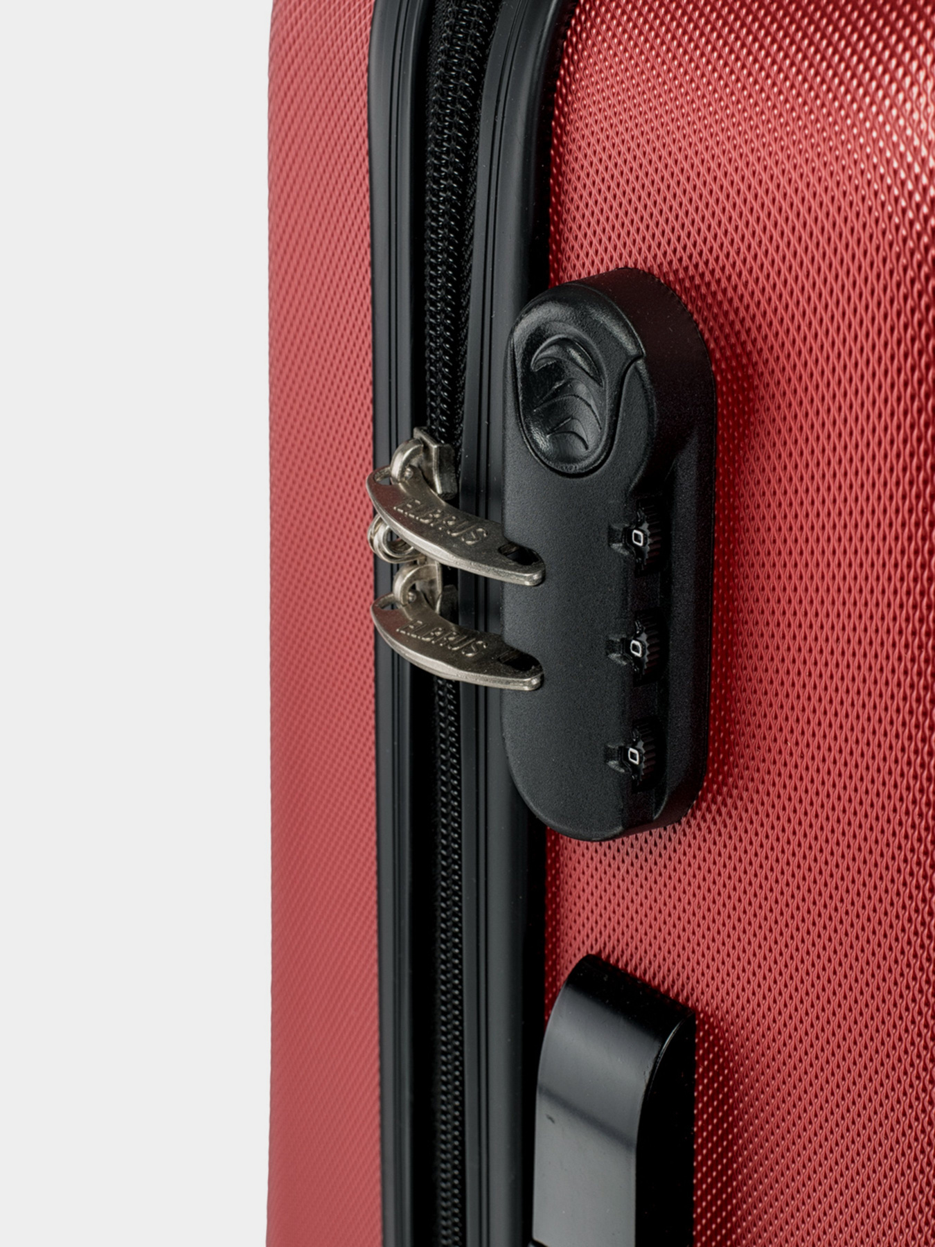 Чемодан Elbrus модель DUBLIN 72-RED VINE Фото