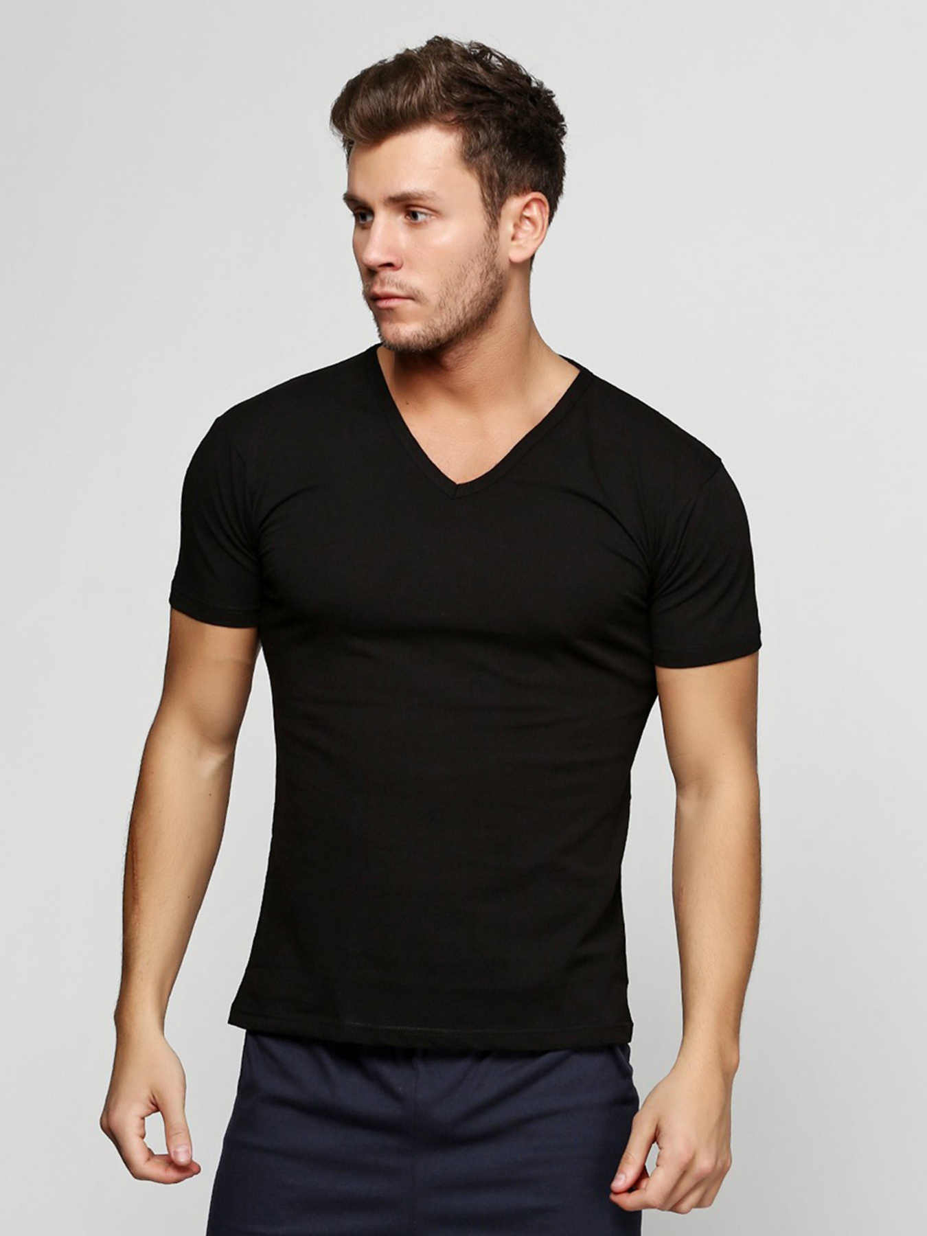 Футболки и поло Emy модель 6110 Футболка чоловіча-Черный Фото