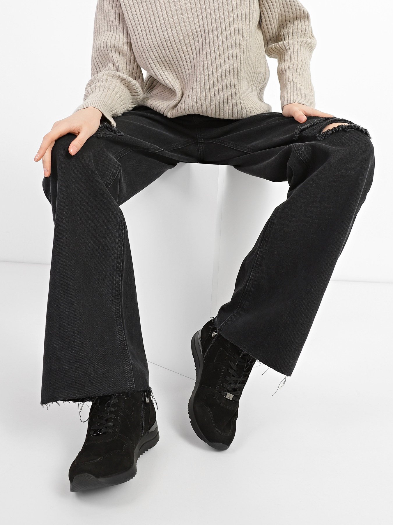 Ботинки Caprice модель 9-9-26200-29-004 Фото