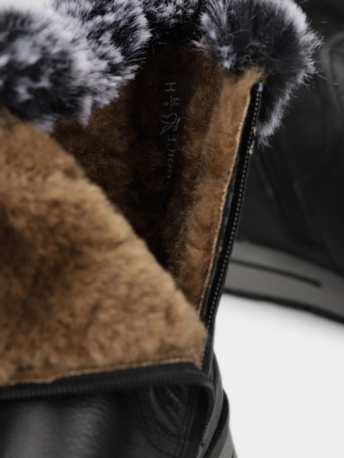 Ботинки Caprice модель 9-26411-43-022 Фото